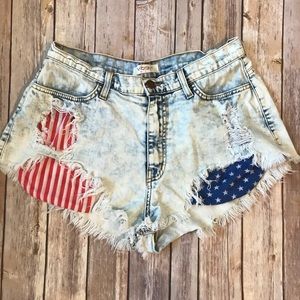 Vibrant American Flag High Waisted Shorts